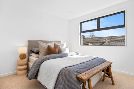 Photo of property in 2/17 Hewitts Road, Merivale, Christchurch, 8014