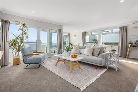 Photo of property in 27 Herewini Street, Titahi Bay, Porirua, 5022