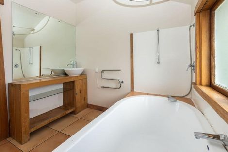 Photo of property in 19 Bartlett Street, Riccarton, Christchurch, 8011