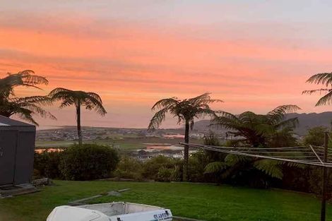 Photo of property in 42 Arnott Heights, Greymouth, 7805