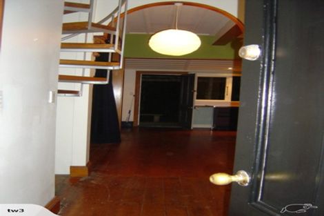 Photo of property in 2 Buchanan Street, Kingsland, Auckland, 1021