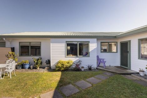 Photo of property in 25 Aaron Place, Brookfield, Tauranga, 3110