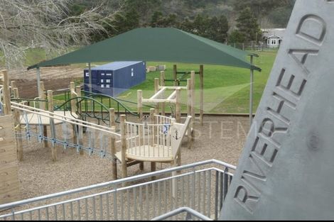 Photo of property in 20b Cambridge Road, Riverhead, 0820