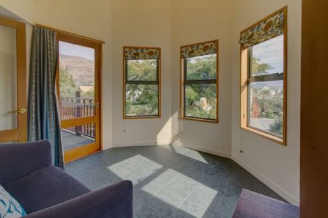 Photo of property in 22 Tenby Street, Wanaka, 9305