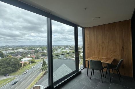 Photo of property in 904/1 Buscomb Avenue, Henderson, Auckland, 0610