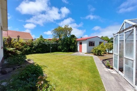 Photo of property in 60 Hargood Street, Woolston, Christchurch, 8062