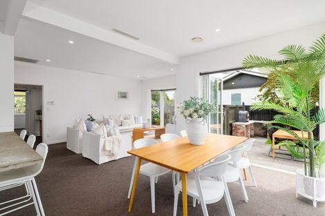 Photo of property in 106 Stapletons Road, Richmond, Christchurch, 8013