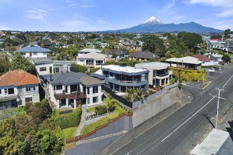 Photo of property in 3a Mission Street, Moturoa, New Plymouth, 4310