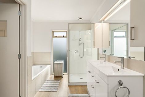 Photo of property in 252 Hamurana Road, Omokoroa, 3114