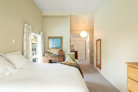 Photo of property in 166 Ilam Road, Ilam, Christchurch, 8041