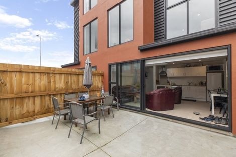 Photo of property in 17/17 Owens Place, Mount Maunganui, 3116