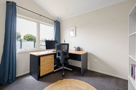 Photo of property in 5 Balloch Street, Fairfield, Hamilton, 3214