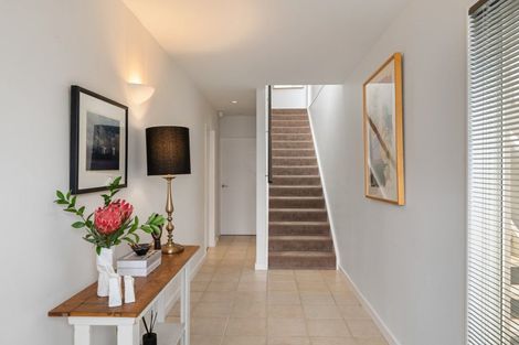 Photo of property in 353a Karaka Bay Road, Karaka Bays, Wellington, 6022