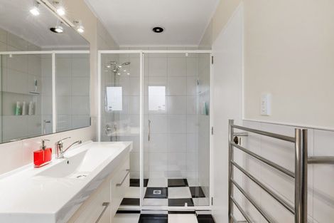 Photo of property in 3 Dallinger Street, St Andrews, Hamilton, 3200