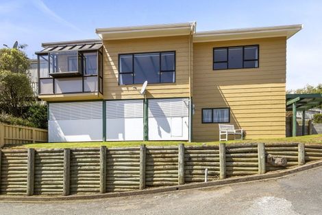 Photo of property in 4a Arawhata Street, Ranui, Porirua, 5024