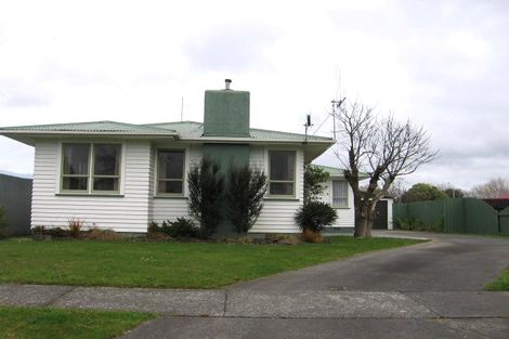 Photo of property in 26 Acacia Street, Kelvin Grove, Palmerston North, 4414