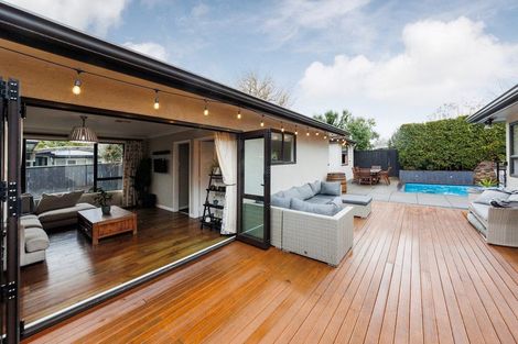 Photo of property in 74 College Street, Awapuni, Palmerston North, 4412