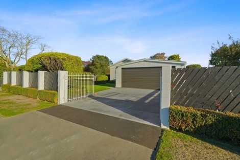 Photo of property in 13 Patterson Terrace, Halswell, Christchurch, 8025
