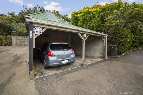 Photo of property in The Triangle, 5/33 Halswater Drive, Churton Park, Wellington, 6037
