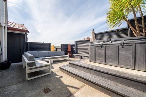 Photo of property in 82 Douglas Street, Highfield, Timaru, 7910