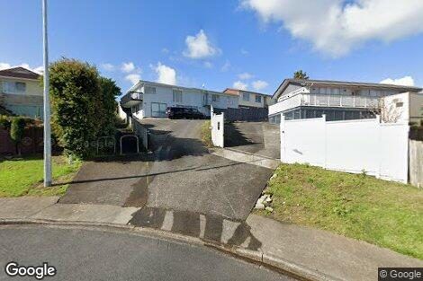 Photo of property in 2/11 Chamade Place, Clover Park, Auckland, 2019