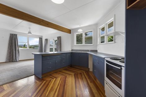 Photo of property in 1 Lawson Street, Pahiatua, 4910