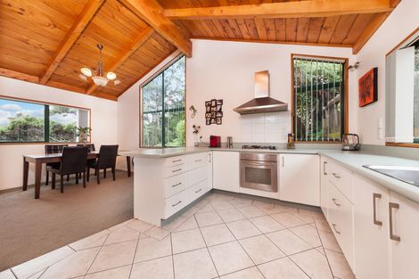 Photo of property in 78 Crows Road, Swanson, Auckland, 0614