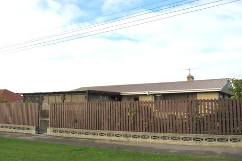 Photo of property in 12 Fenchurch Street, Northcote, Christchurch, 8052