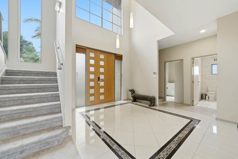 Photo of property in 122 Kittiwake Drive, Schnapper Rock, Auckland, 0632
