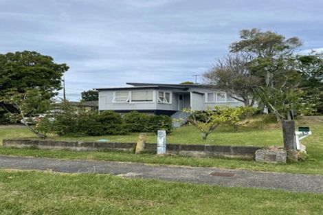 Photo of property in 13 Cross Street, Drury, 2113