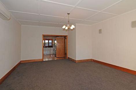 Photo of property in 25 Pinnacle Street, Seatoun, Wellington, 6022