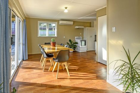 Photo of property in 73 Pohutukawa Place, Bell Block, New Plymouth, 4312