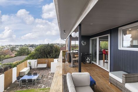 Photo of property in 156 Glamorgan Drive, Torbay, Auckland, 0630