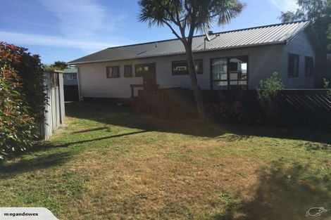 Photo of property in 22 Ward Place, Richmond Heights, Taupo, 3330