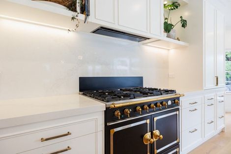 Photo of property in 23 Elmira Avenue, Hokowhitu, Palmerston North, 4410