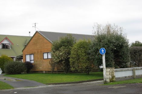 Photo of property in 30 Feary Crescent, Takaka, 7110