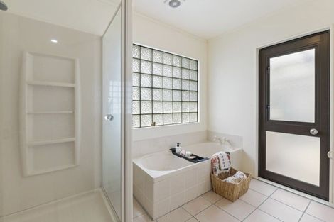 Photo of property in 145 Three Oaks Drive, Dairy Flat, Albany, 0794