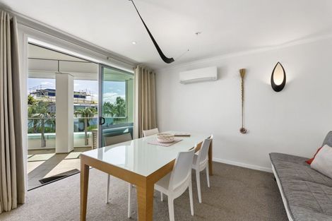 Photo of property in 210/136 Marine Parade, Mount Maunganui, 3116