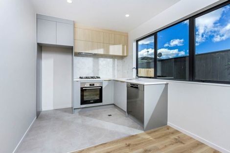 Photo of property in 7/66 Bruce Road, Glenfield, Auckland, 0629