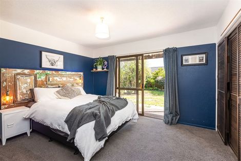 Photo of property in 21a Valecrest Avenue, Parklands, Christchurch, 8083