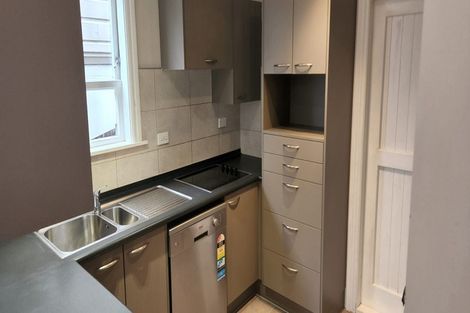 Photo of property in 35 Austin Street, Mount Victoria, Wellington, 6011