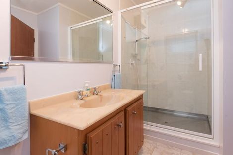 Photo of property in 2/6 Gardenia Grove, Half Moon Bay, Auckland, 2012