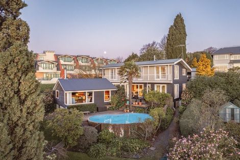 Photo of property in 21 Heaton Rhodes Place, Cashmere, Christchurch, 8022