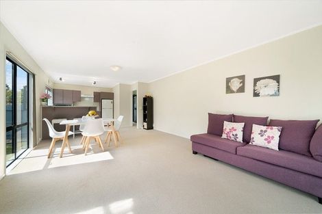 Photo of property in 1/23 Mickle Street, Te Atatu South, Auckland, 0610
