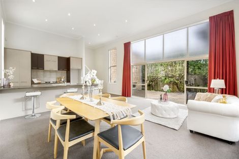 Photo of property in 92 Cyril French Drive, Flat Bush, Auckland, 2016