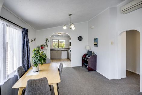 Photo of property in 8b Banff Place, Tamatea, Napier, 4112