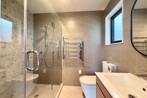 Photo of property in 192 Henwood Road, Westgate, 0814