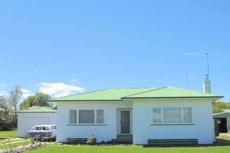 Photo of property in 22 Kara Street, Outer Kaiti, Gisborne, 4010