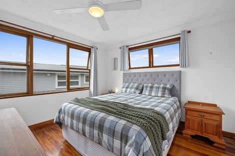 Photo of property in 13 North Crescent, Kaukapakapa, 0873