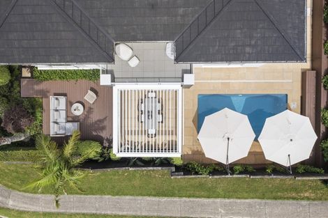 Photo of property in 14 Tranquility Rise, Mellons Bay, Auckland, 2014